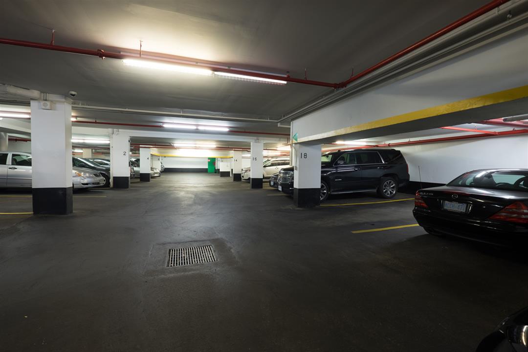 Parking Garage